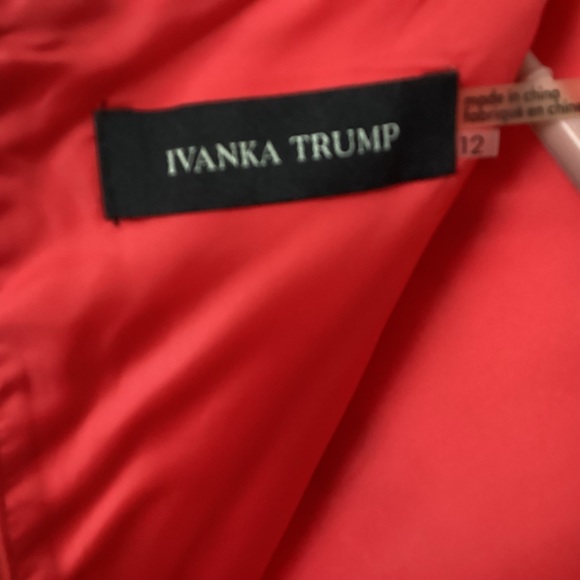 Ivanka Trump dress, gently worn twice - Picture 4 of 5